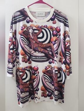 Custo Barcelona Cream Tee with Pink Accent